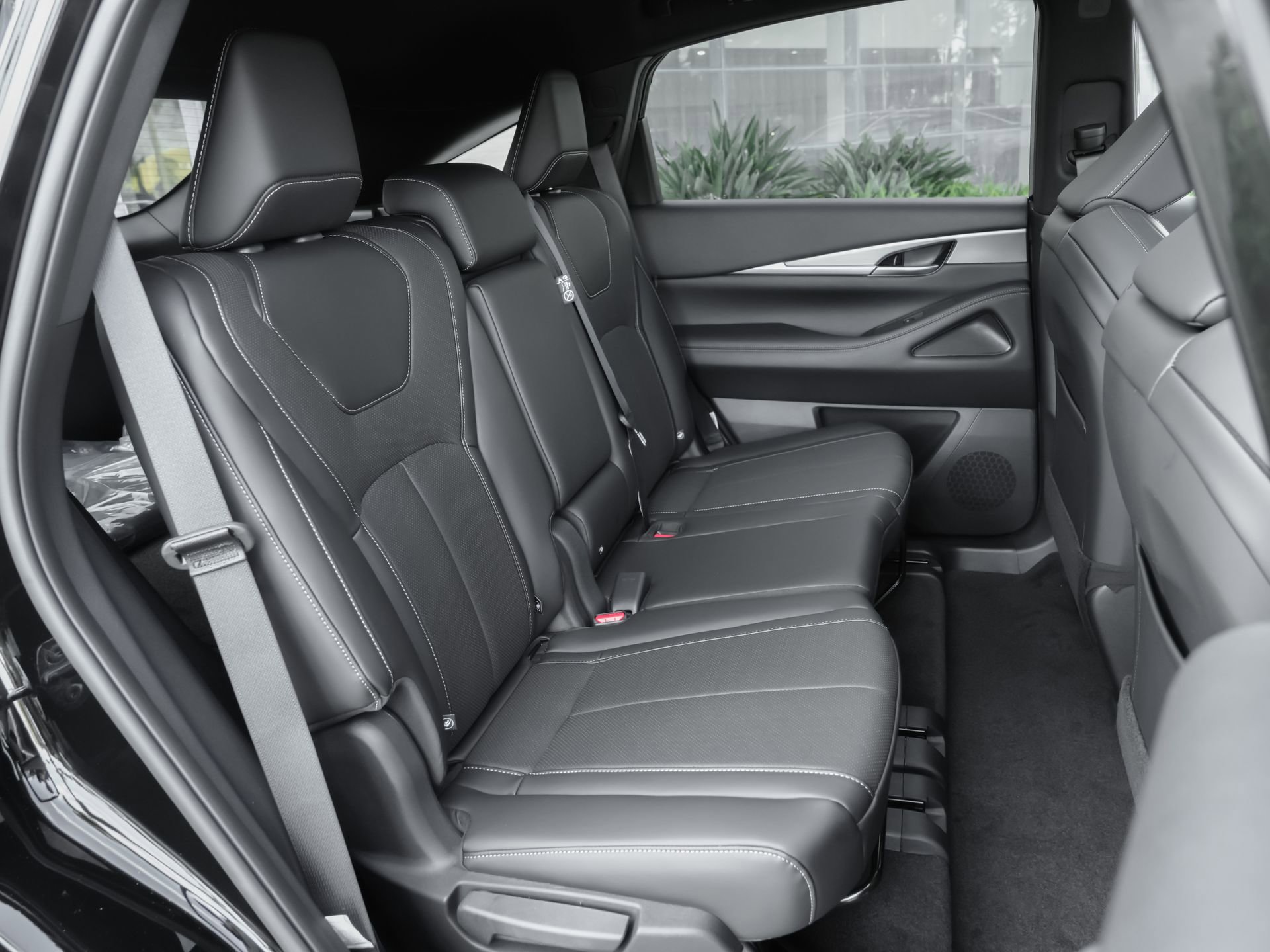 New 2027 INFINITI QX65 Luxe AWD/4WD image 32