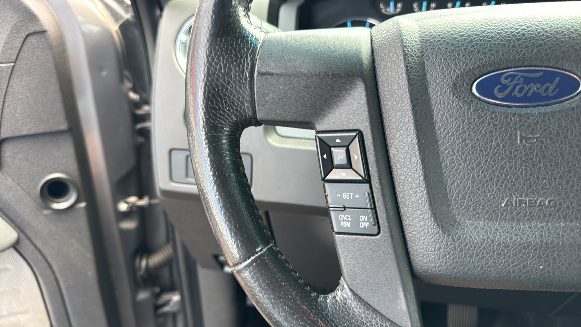 Used 2012 Ford F150 XLT w/ XLT Convenience Pkg RWD image 27