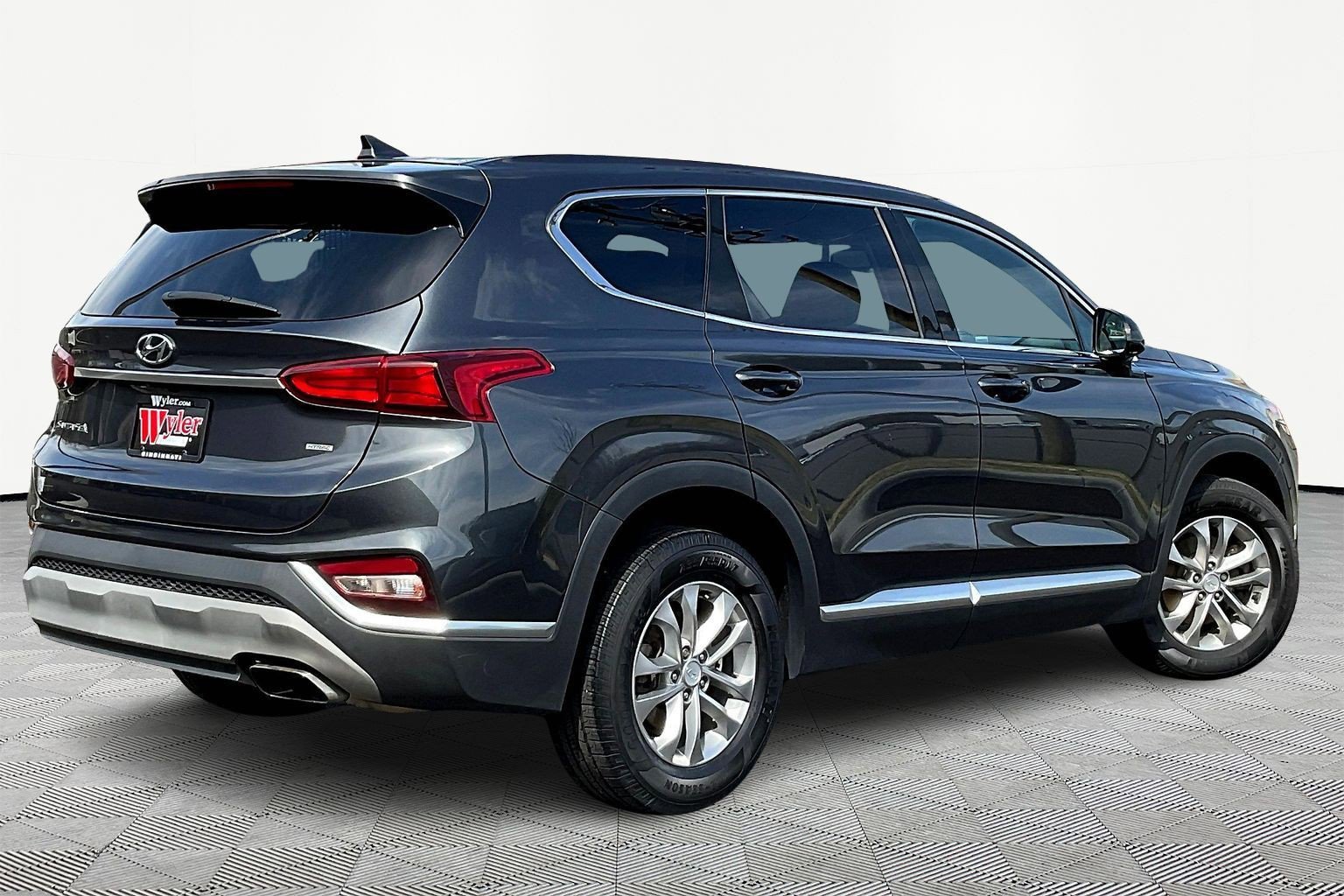 Used 2020 Hyundai Santa Fe SEL AWD/4WD image 5