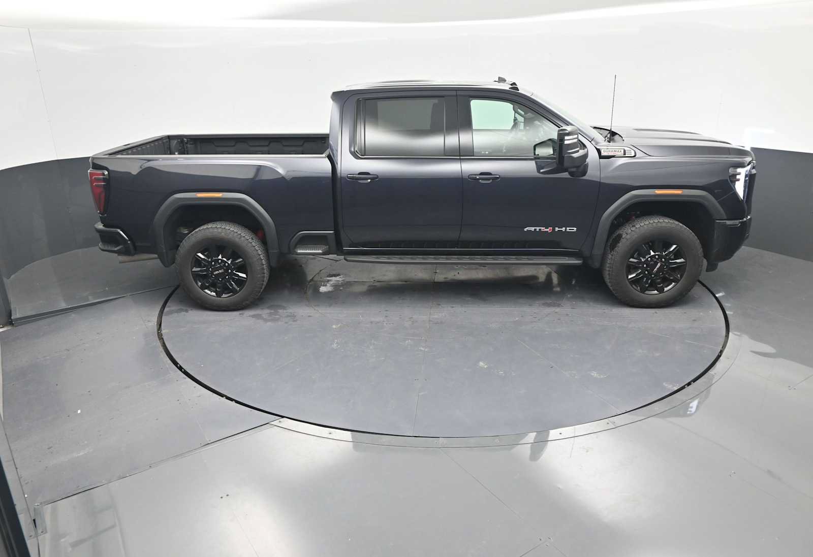 Used 2024 GMC Sierra 2500 AT4 w/ AT4 Premium Plus Package AWD/4WD image 53