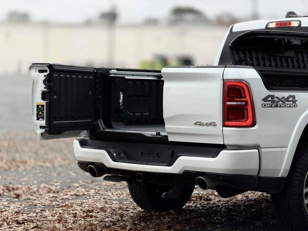 Used 2025 RAM 1500 Limited w/ Off Road Group image 9