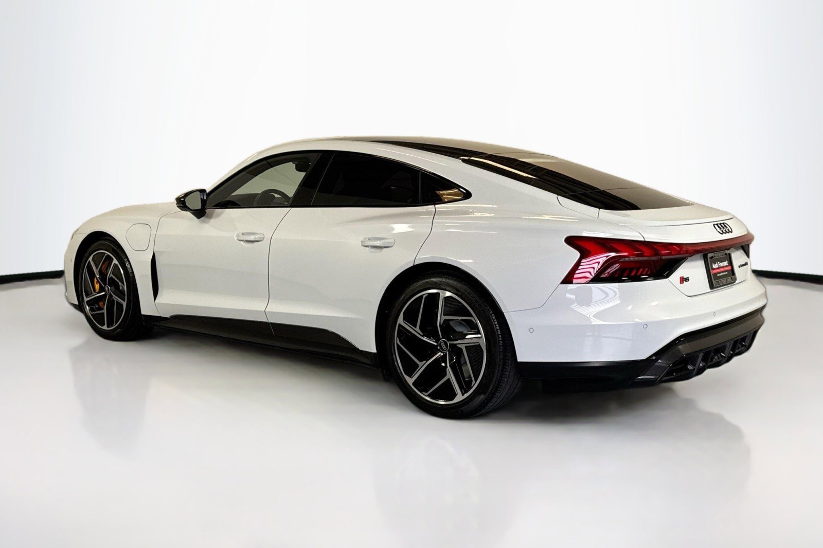 Used 2024 Audi RS e-tron GT w/ Carbon Performance Package image 7