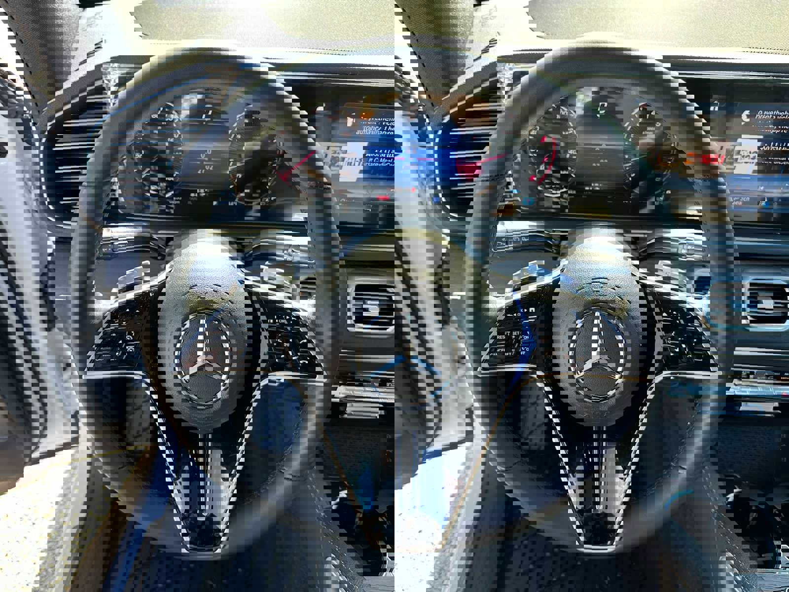 Used 2026 Mercedes-Benz GLE 350 4MATIC image 23