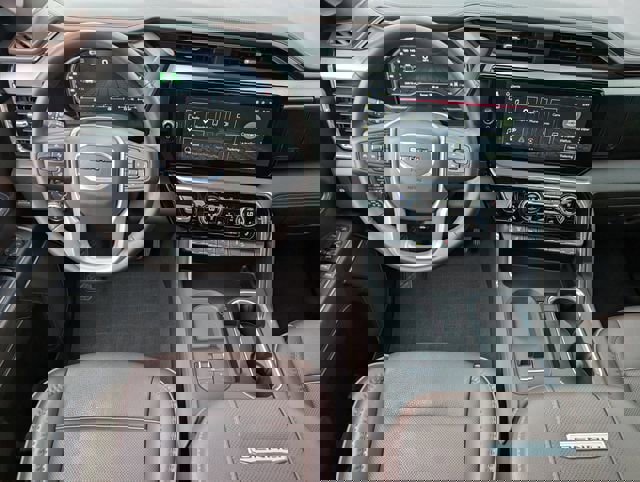 Certified 2024 GMC Sierra 2500 Denali w/ Denali Reserve Package image 9