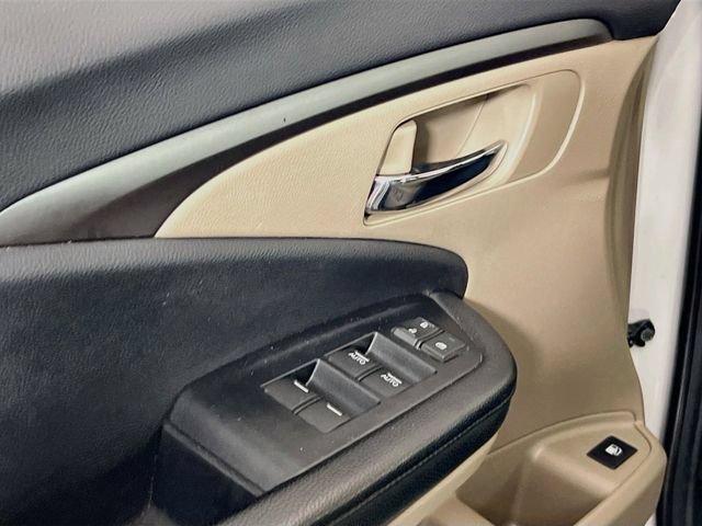 Used 2021 Honda Pilot EX image 17