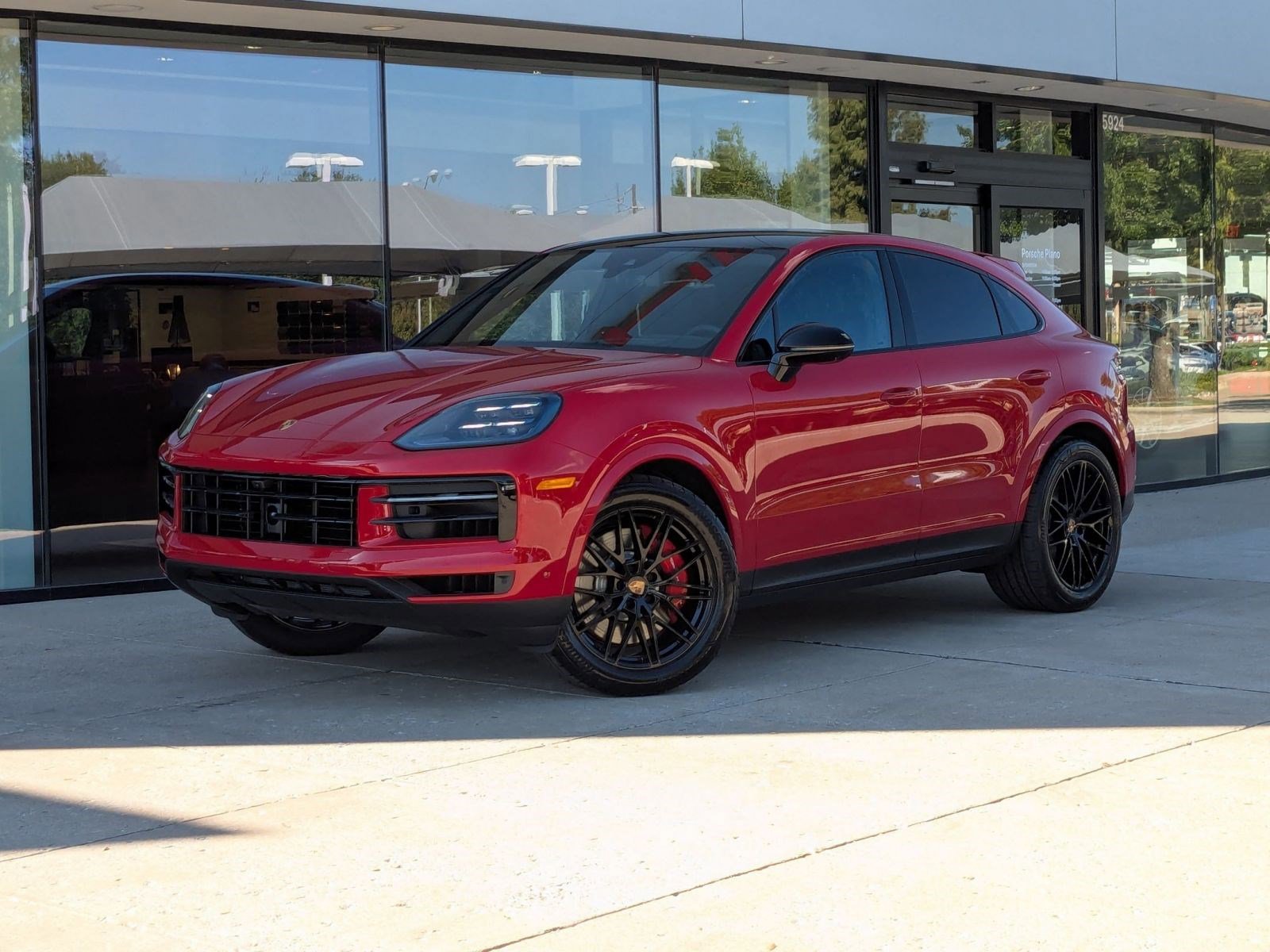 New 2026 Porsche Cayenne S image 1