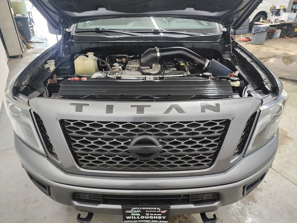 Used 2019 Nissan Titan SV w/ SV Convenience Package AWD/4WD image 34