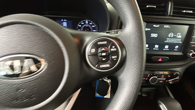Used 2021 Kia Soul S FWD image 17