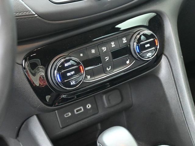 Used 2023 Buick Encore GX Select image 34