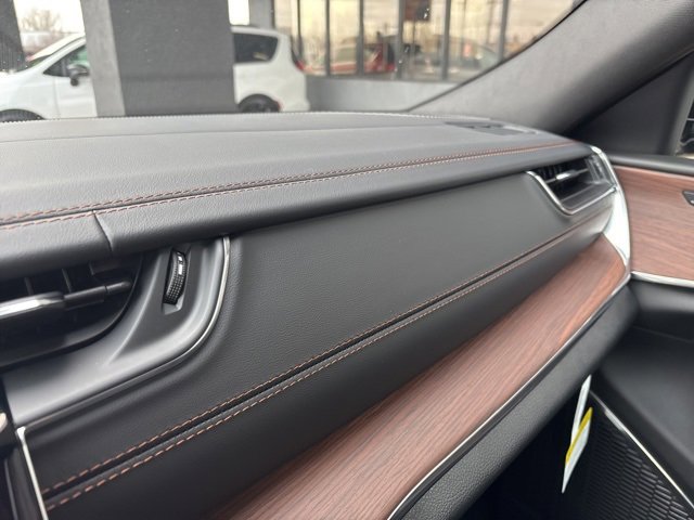 New 2025 Jeep Grand Cherokee Summit w/ Adv Protech Group IV image 26