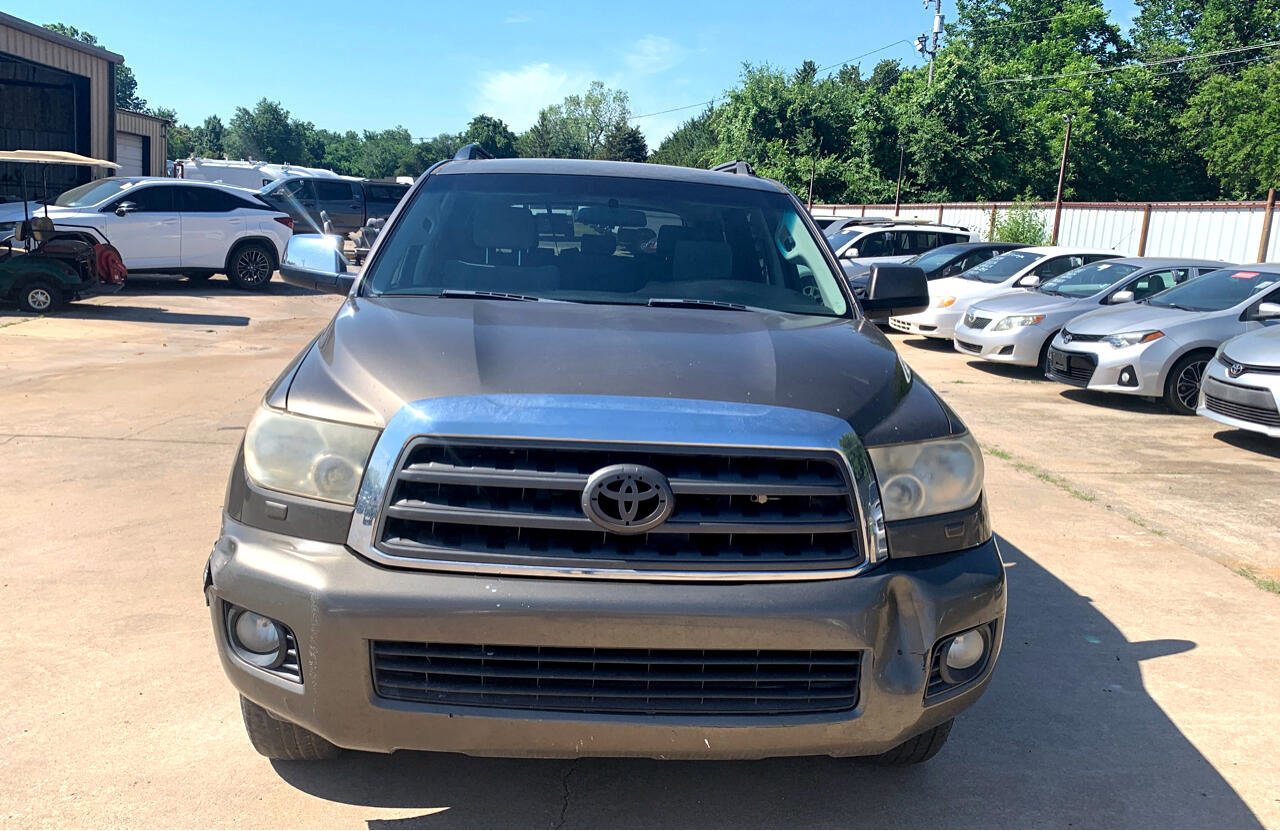 Used 2010 Toyota Sequoia SR5 image 2