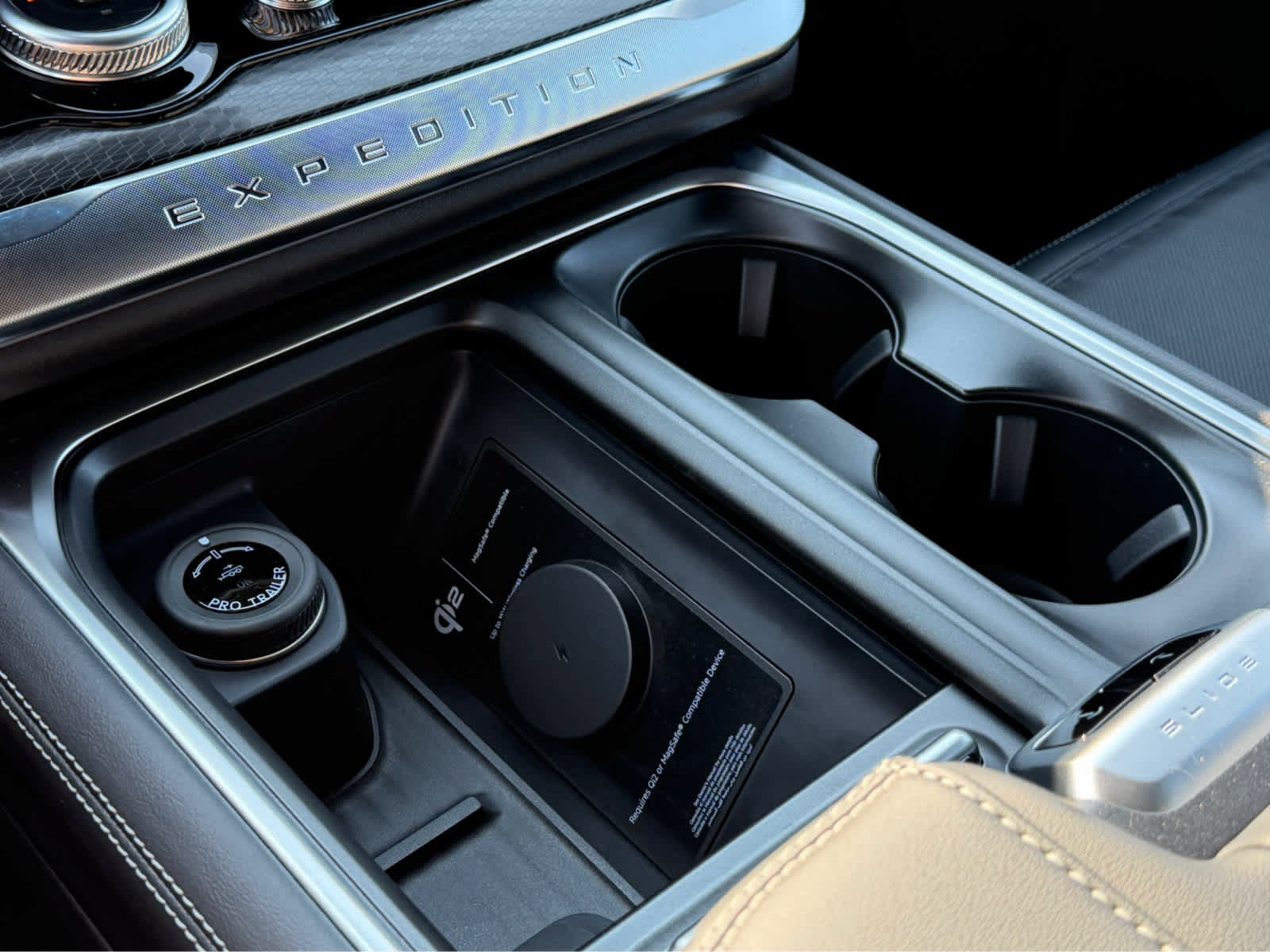 New 2027 Ford Expedition Max Platinum w/ Stealth Appearance Package AWD/4WD image 19