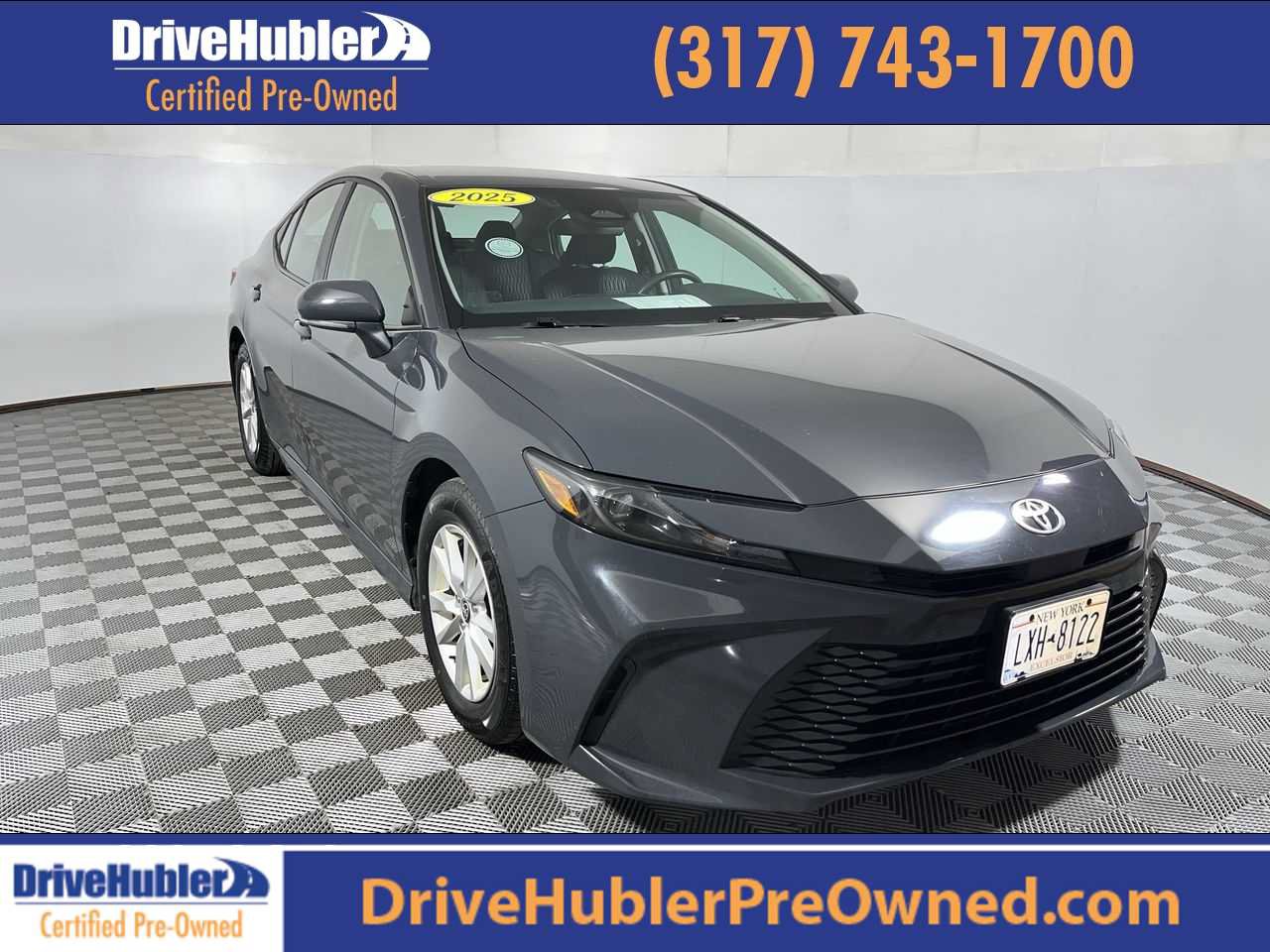 Used 2025 Toyota Camry LE FWD image 1