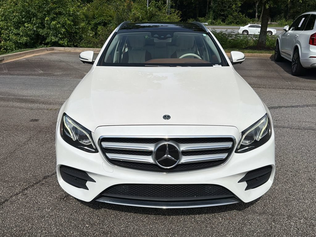 Used 2020 Mercedes-Benz E 450 4MATIC Wagon image 2