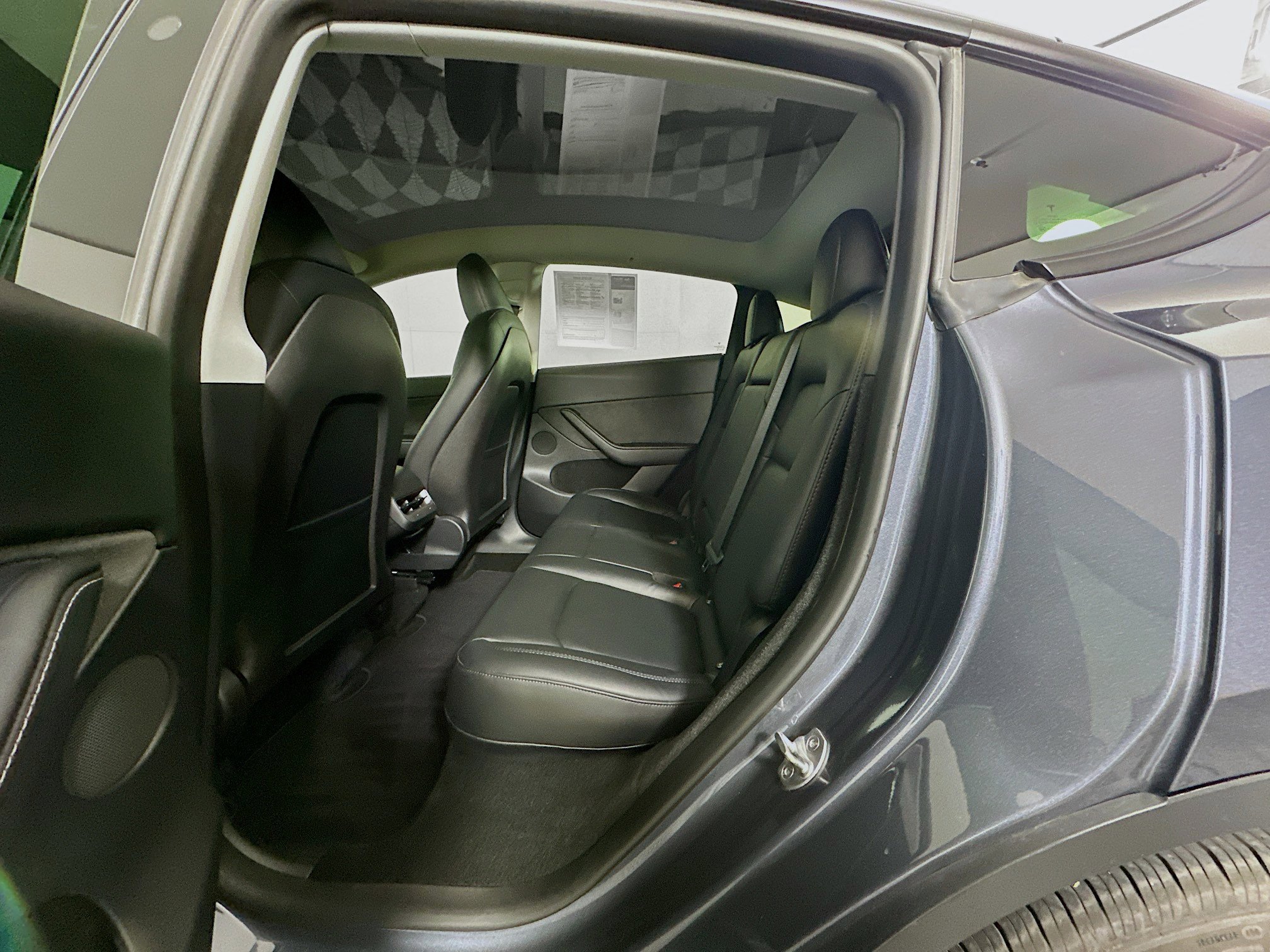 Used 2023 Tesla Model Y Performance image 27