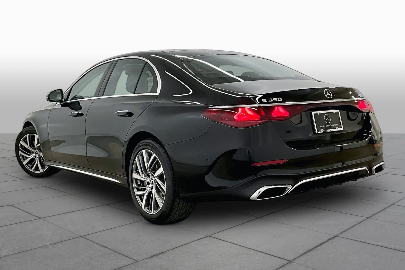 New 2026 Mercedes-Benz E 350 4MATIC Sedan image 12