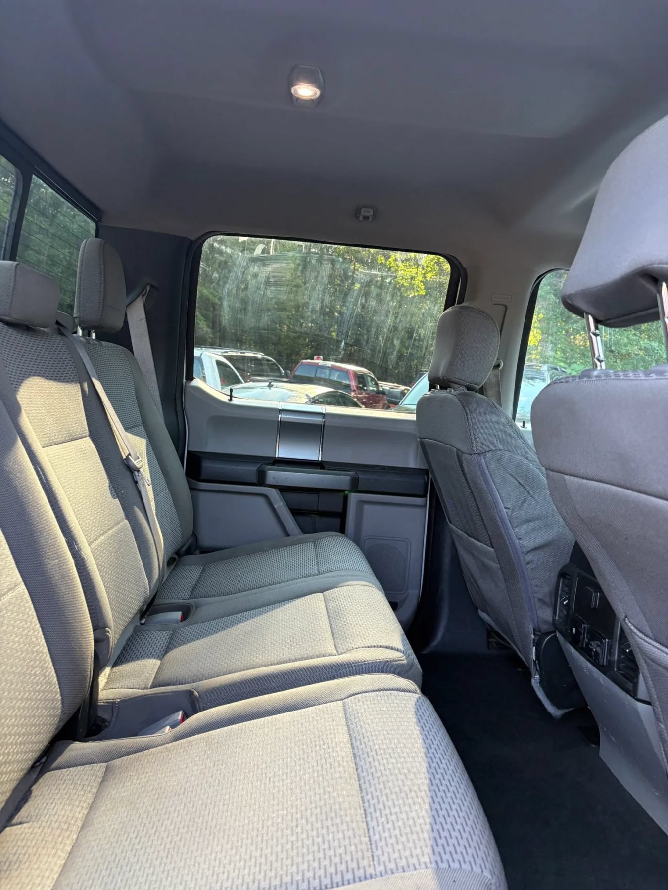 Used 2018 Ford F250 XLT w/ XLT Premium Package AWD/4WD image 32
