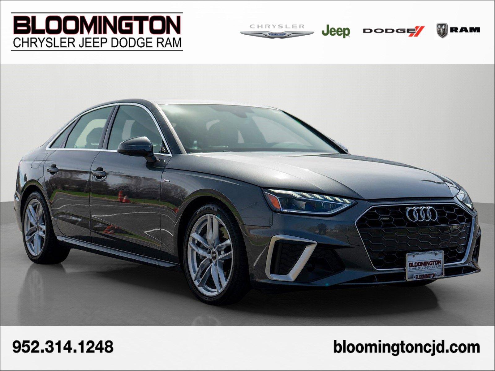 Used 2022 Audi A4 2.0T Premium Plus w/ Premium Plus Package AWD/4WD image 1