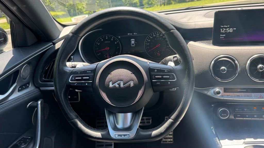 Used 2023 Kia Stinger GT2 AWD/4WD image 13