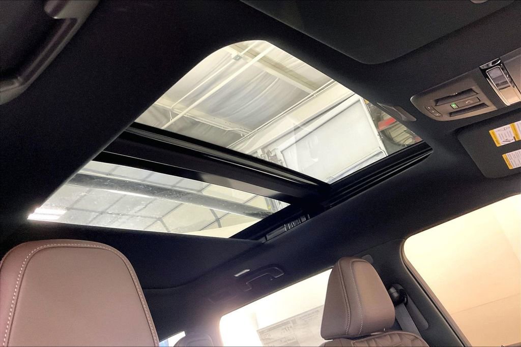 New 2026 Nissan Armada Platinum Reserve image 25