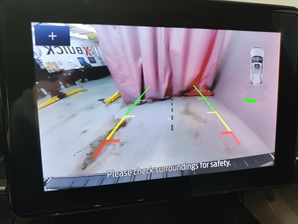 Used 2023 Ford Explorer XLT w/ Equipment Group 202A image 32