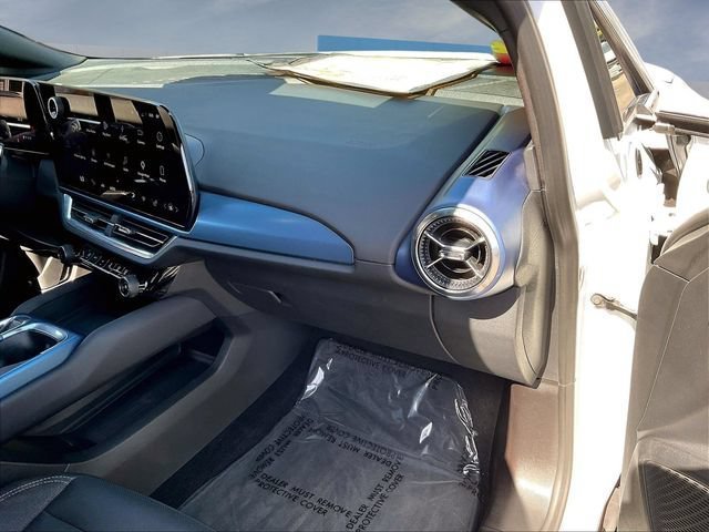 Certified 2024 Chevrolet Equinox EV LT w/ LPO, Active Package FWD image 28