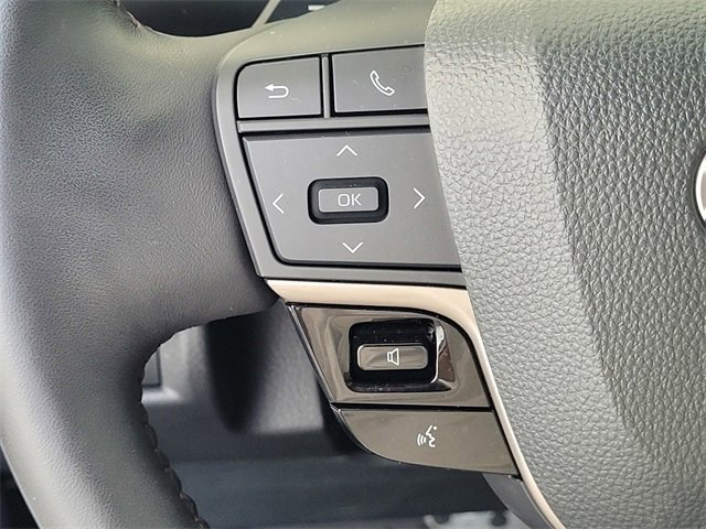 Used 2025 Toyota Camry XSE image 24