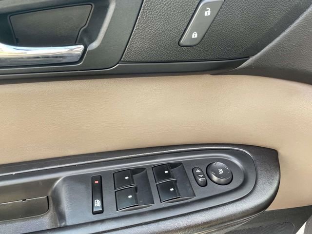 Used 2016 GMC Acadia SLT image 18
