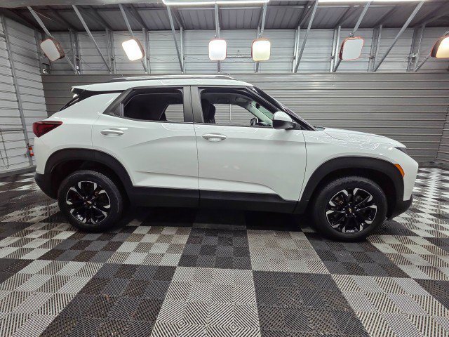 Used 2022 Chevrolet TrailBlazer LT AWD/4WD image 10