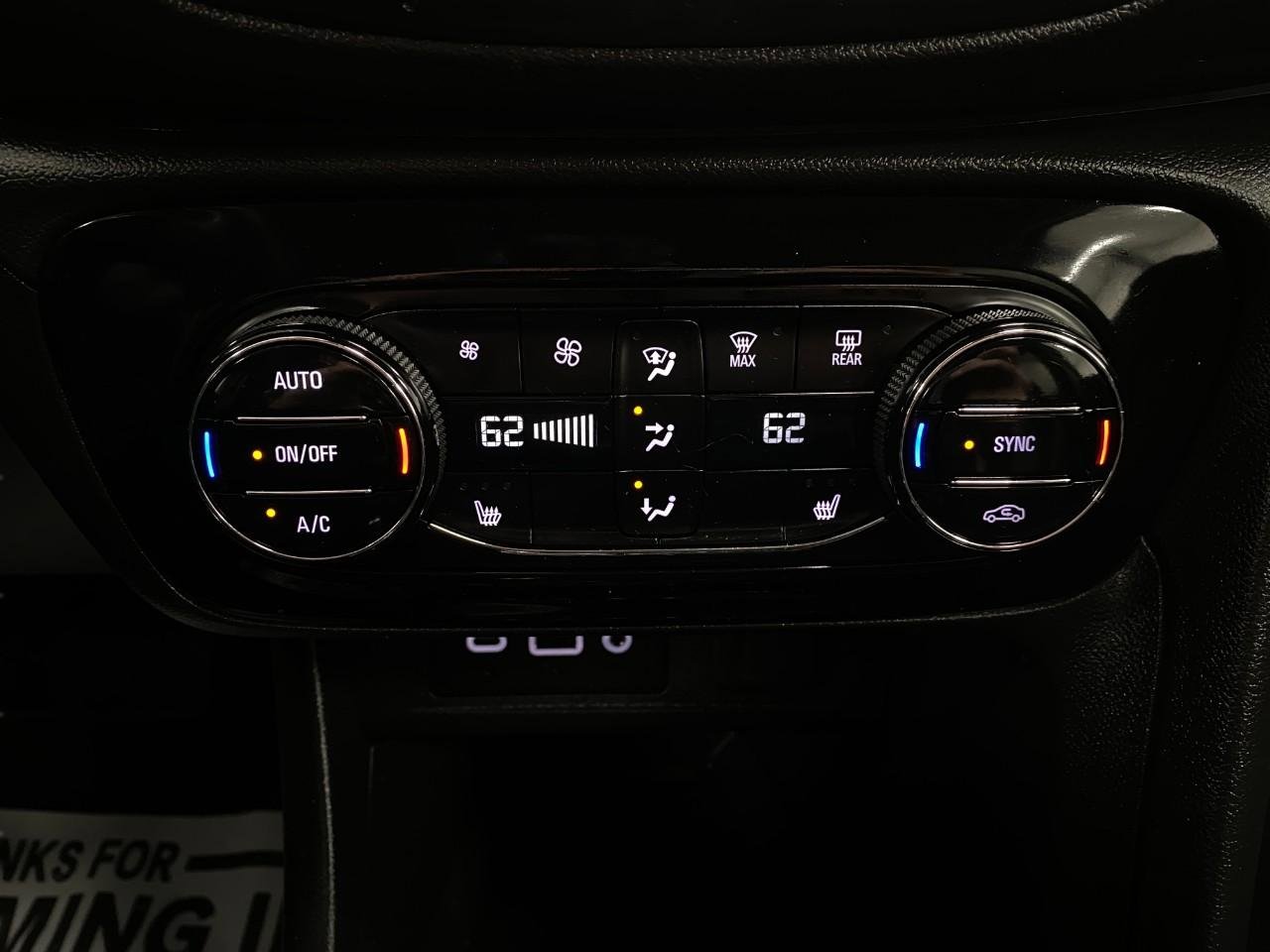 Used 2021 Buick Encore GX Essence image 24