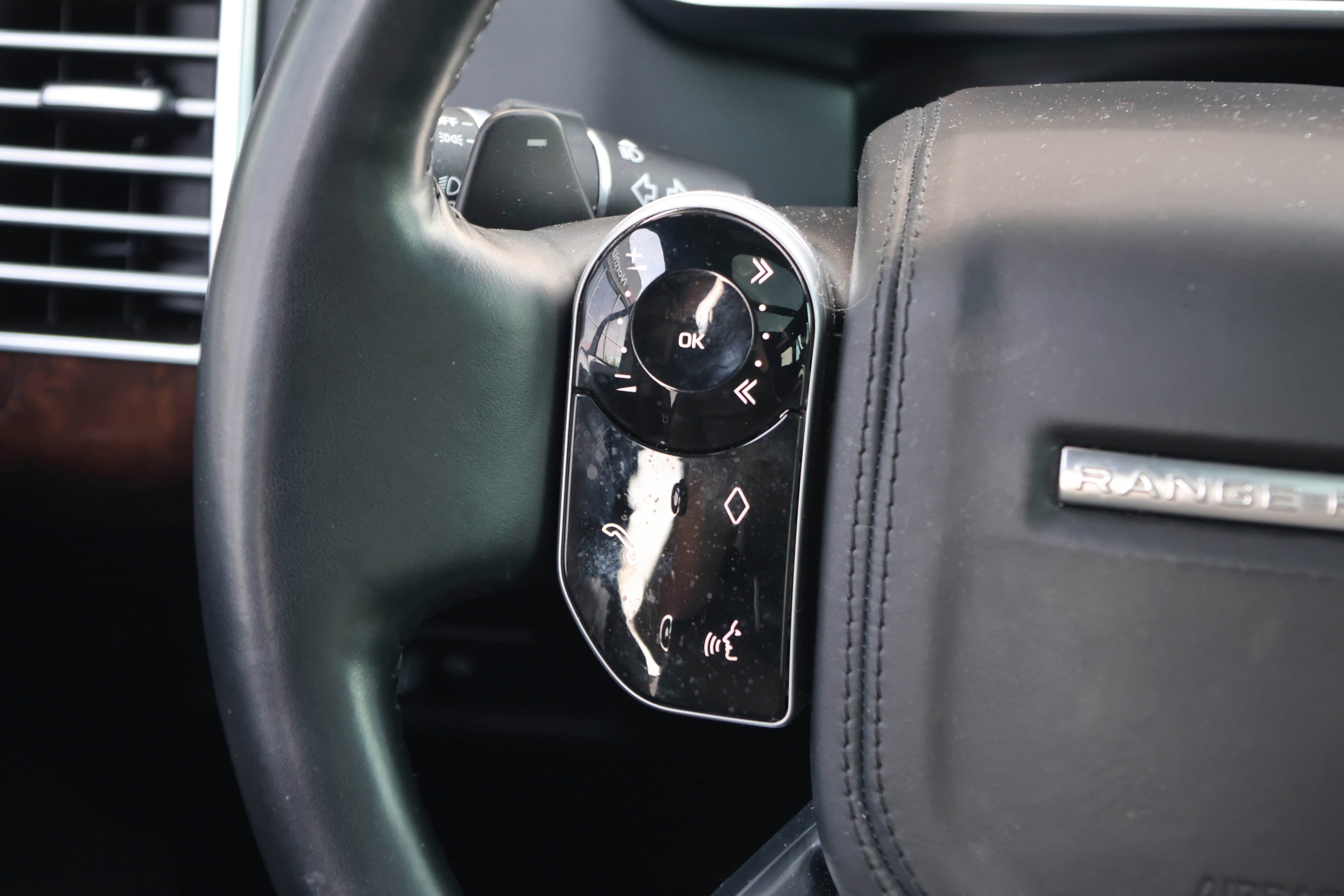 Used 2022 Land Rover Range Rover Westminster Edition AWD/4WD image 18