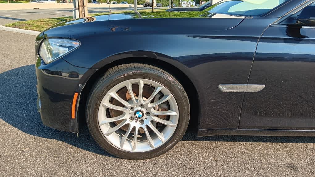 Used 2015 BMW 750i xDrive AWD/4WD image 6