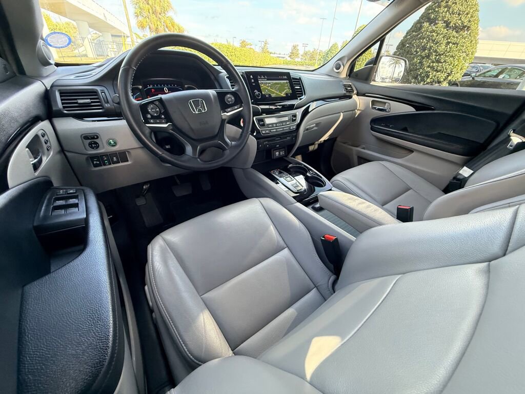 Used 2020 Honda Pilot Touring image 22