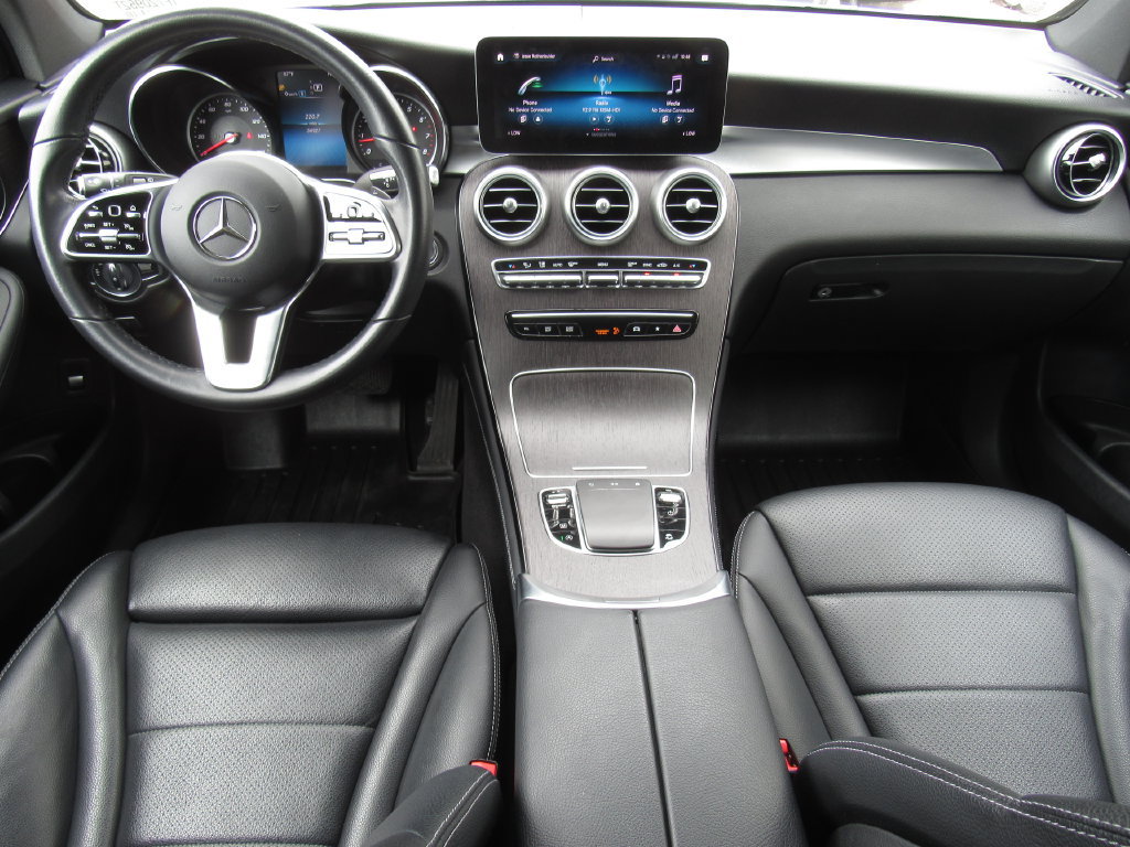Used 2020 Mercedes-Benz GLC 300 4MATIC image 17