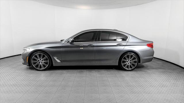 Used 2017 BMW 540i w/ Premium Package image 3