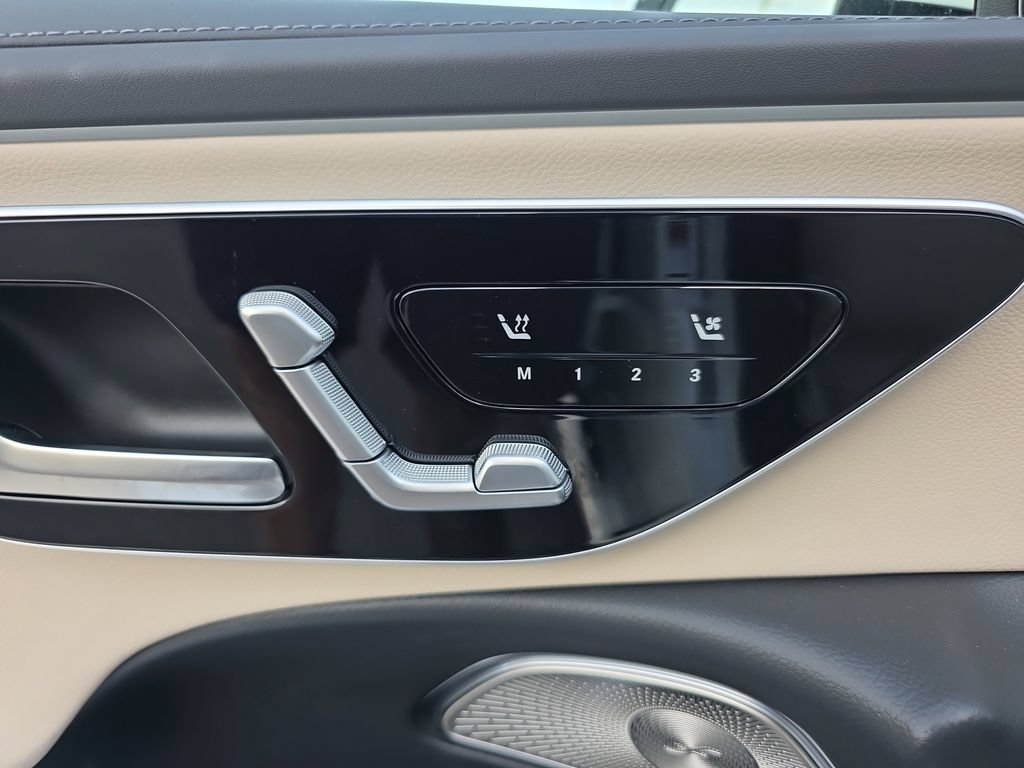 New 2026 Mercedes-Benz E 350 4MATIC Sedan image 11