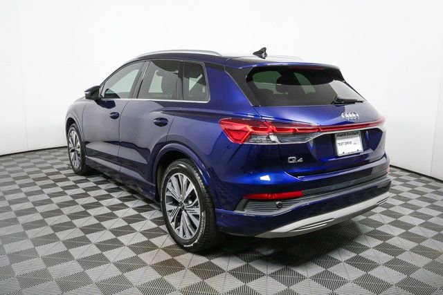 Used 2023 Audi Q4 e-tron Premium Plus w/ Premium Plus image 30