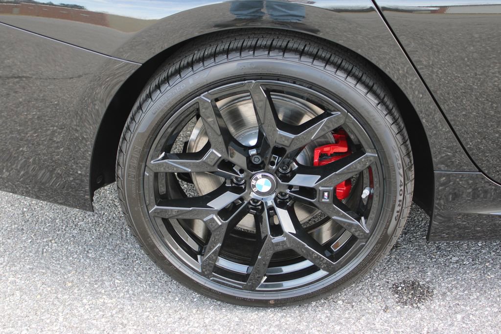 New 2026 BMW 330i xDrive Sedan w/ M Sport Package image 36