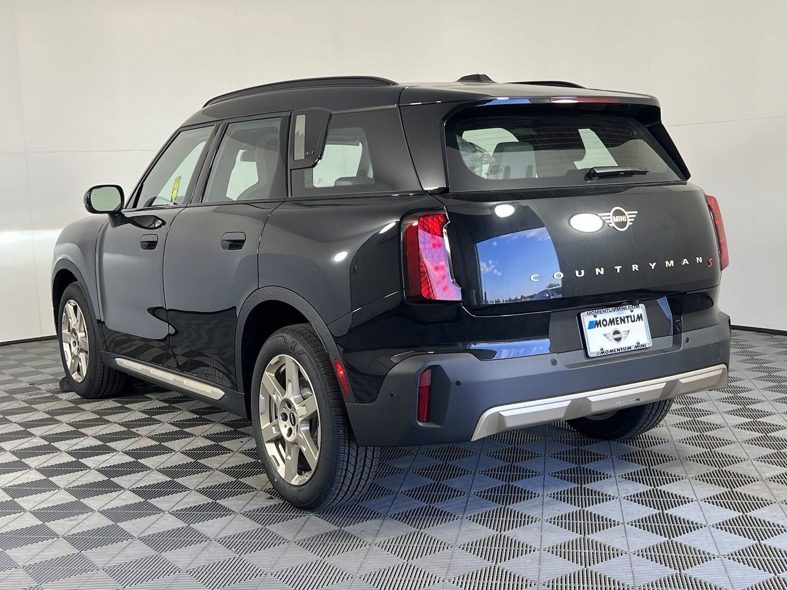 Certified 2025 MINI Cooper Countryman S image 3