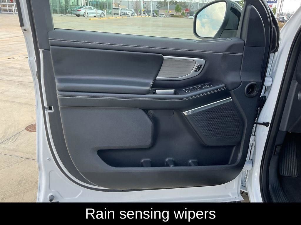 Used 2025 Ford Expedition Max Platinum image 20