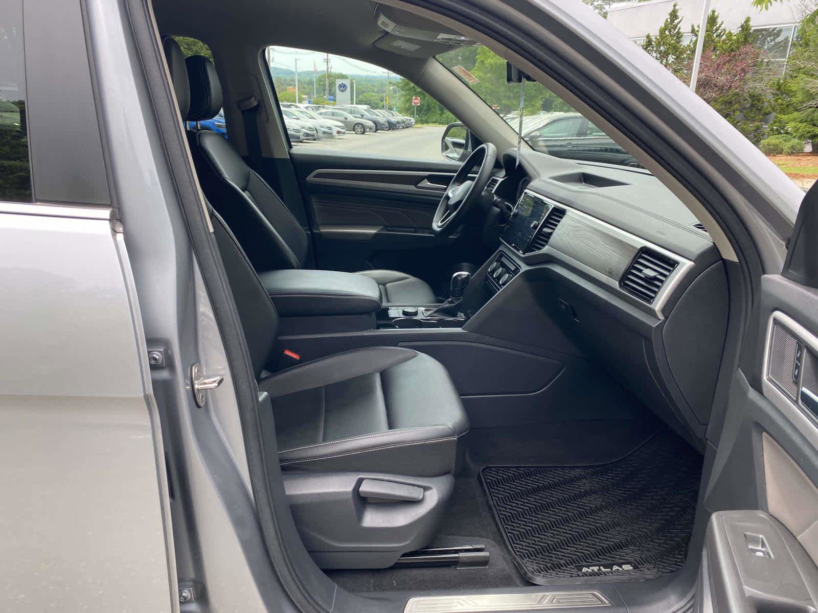 Certified 2023 Volkswagen Atlas SE AWD/4WD image 30