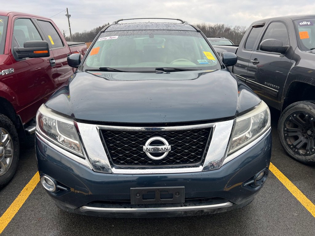 Used 2014 Nissan Pathfinder SL w/ SL Premium Package image 2