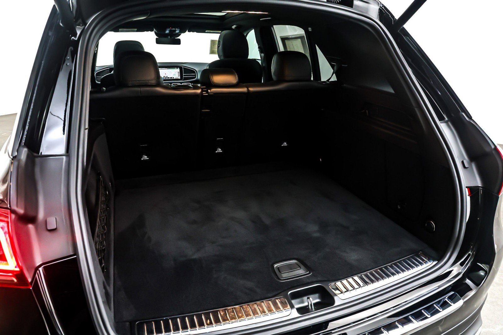 Certified 2023 Mercedes-Benz GLE 450 4MATIC image 25