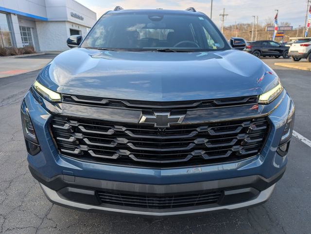 Used 2025 Chevrolet Equinox LT w/ Midnight Edition image 8