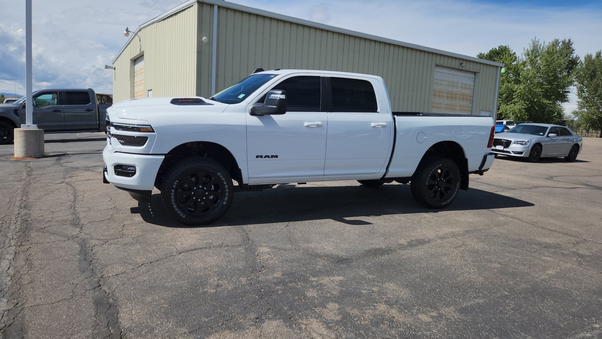 Used 2026 RAM 2500 Laramie w/ Night Edition AWD/4WD image 4