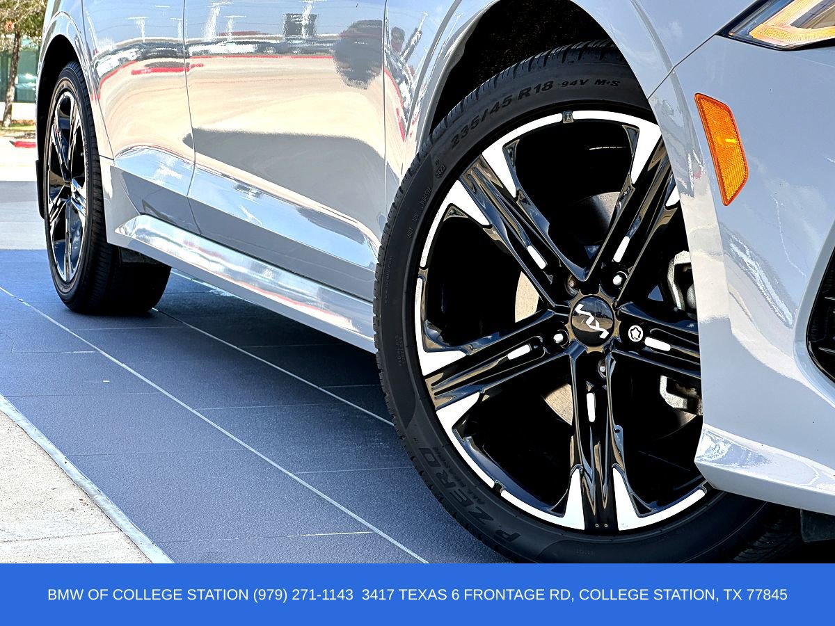 Used 2024 Kia K5 GT-Line w/ GT-Line Premium Package FWD image 2