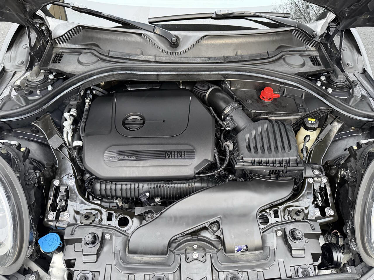 Used 2020 MINI Cooper Clubman S image 34