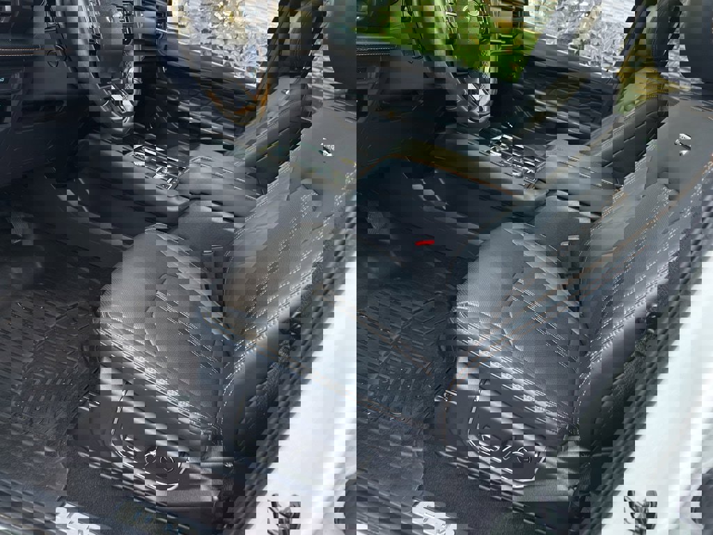 Used 2023 Ford Expedition Max Platinum image 9