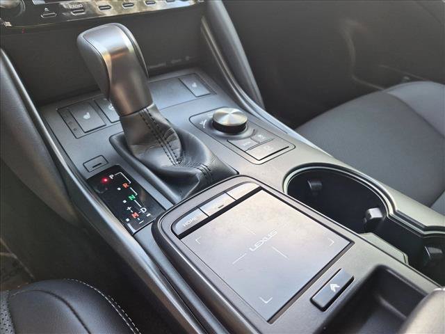 Certified 2025 Lexus IS 350 F Sport RWD image 14