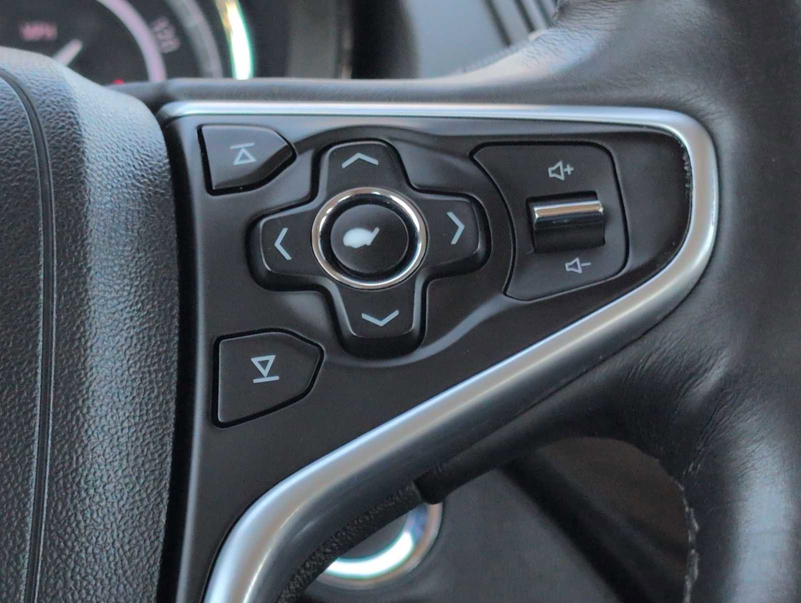 Used 2014 Buick Regal Premium FWD image 24